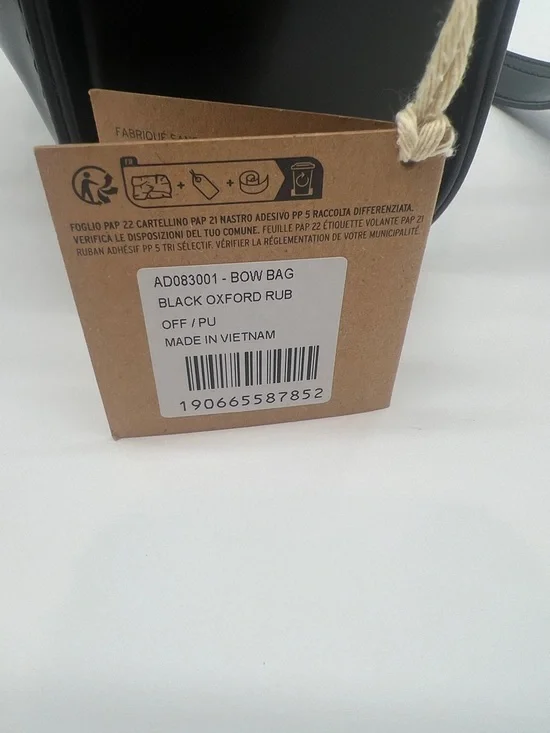 Dr. Martens Black Vegan Leather Crossbody Bag and Backpack - Picture 9 of 9